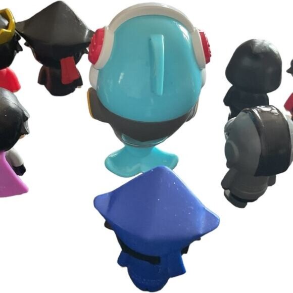 Ryans World 10 Piece Action Figure Set Featuring Pirate Ninja Robot & Shark - Picture 8 of 9